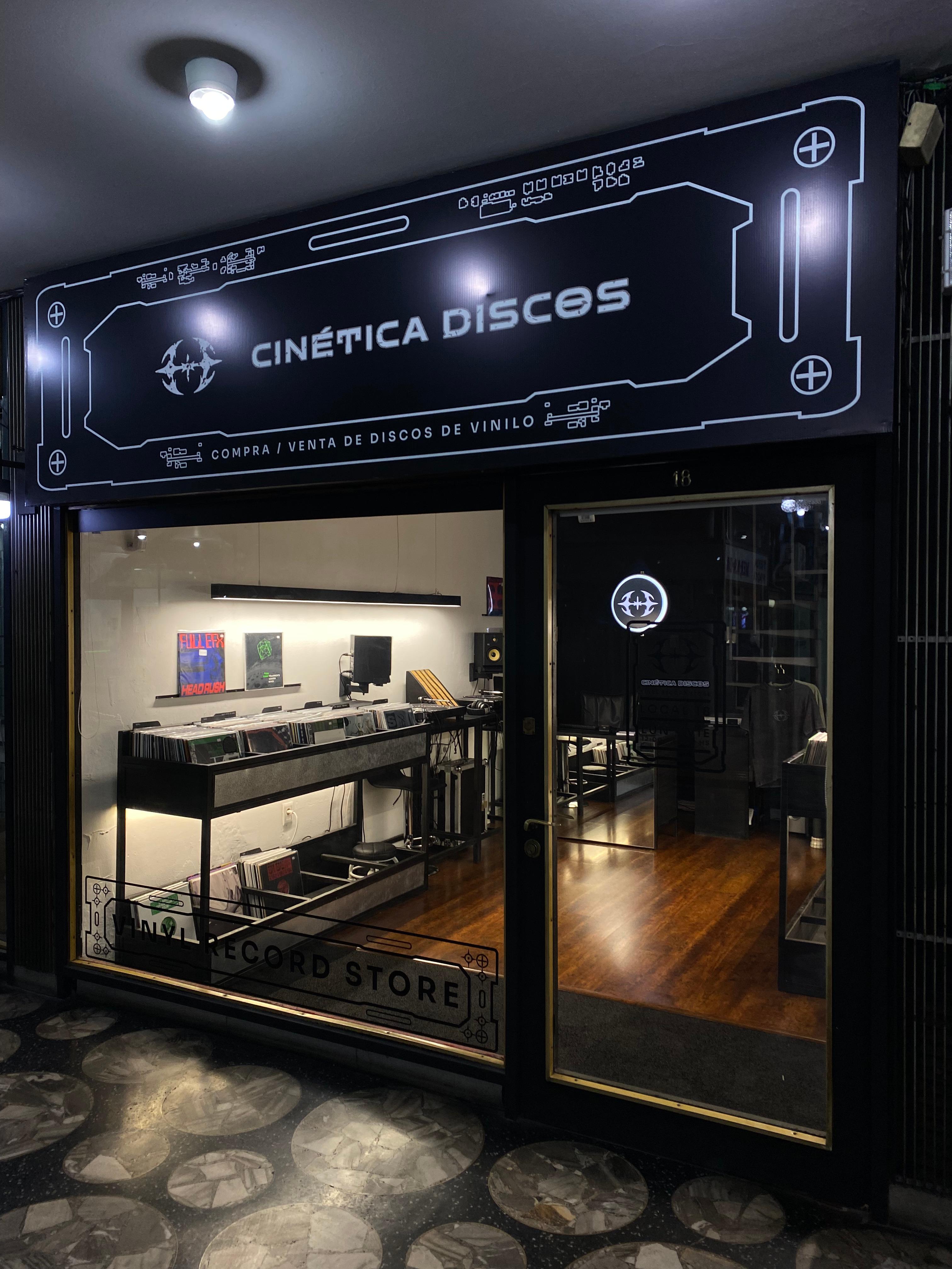 Detalle del interior de la tienda